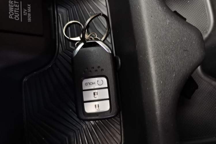 Used Honda CR-V 2019 Brilliant Edition Plus 240TURBO CVT Four-Wheel Drive Luxury Version China VI Emission Standard Interior 1