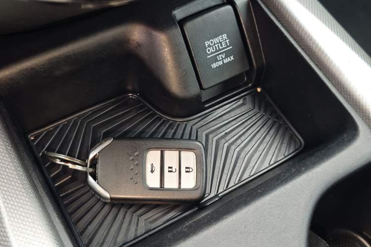Used Honda CR-V 2019 240TURBO CVT 2WD Comfort Version China VI Emission Standard Interior 1