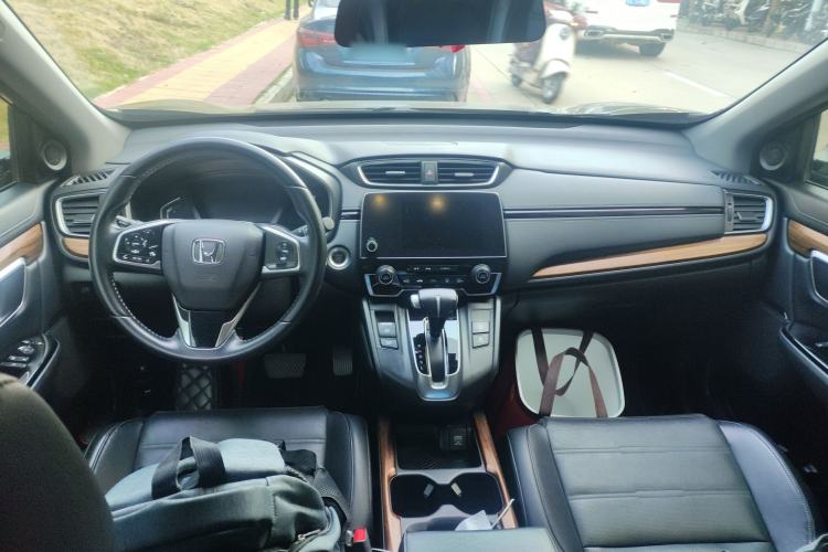 Used Honda CR-V 2019 240TURBO CVT 2WD Fashion Edition China V Interior 2