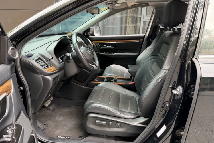Used Honda CR-V 2019 240TURBO CVT 2WD Fashion Edition China VI Interior 3