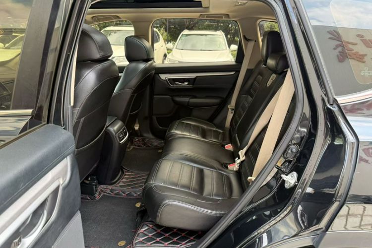 Used Honda CR-V 2019 240TURBO CVT 2WD Comfort Version China VI Emission Standard Interior 3
