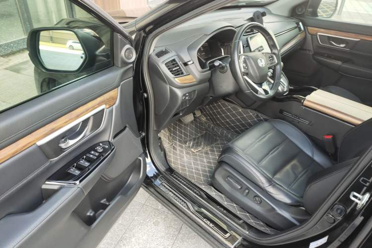 Used Honda CR-V 2019 240TURBO CVT 2WD Fashion Edition China VI Interior 3
