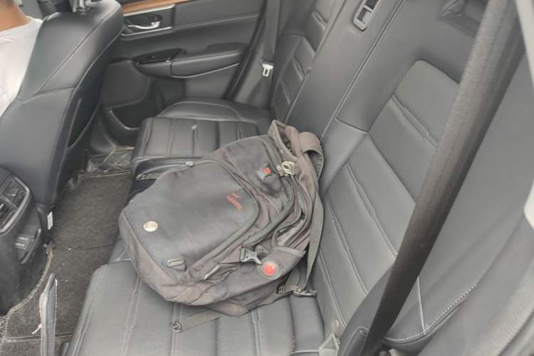 Used Honda CR-V 2019 240TURBO CVT 2WD Fashion Edition China VI Interior 4