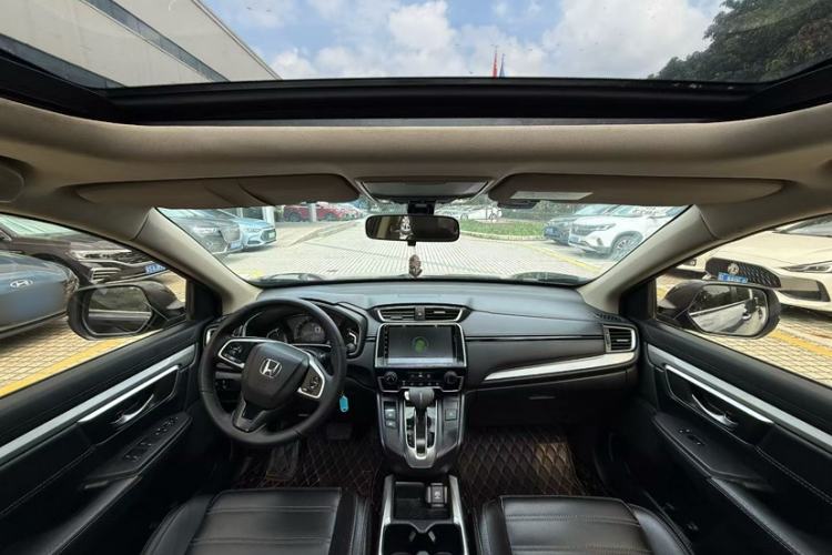 Used Honda CR-V 2019 240TURBO CVT 2WD Comfort Version China VI Emission Standard Interior 4