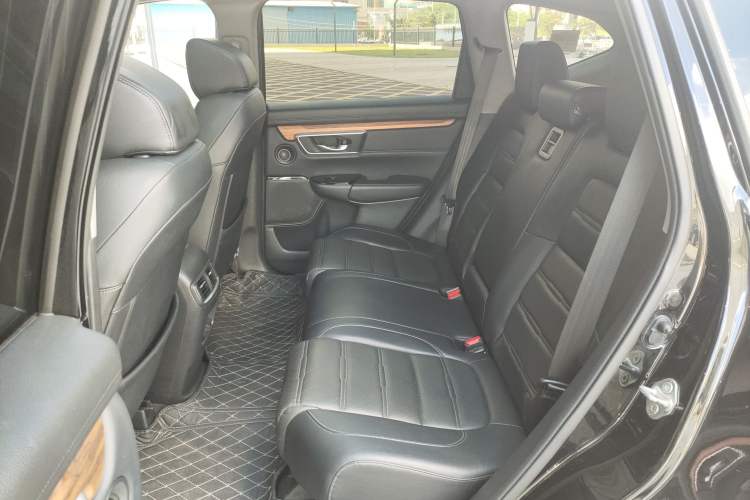 Used Honda CR-V 2019 240TURBO CVT 2WD Fashion Edition China VI Interior 4