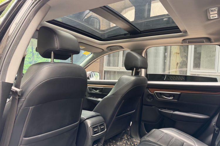 Used Honda CR-V 2019 240TURBO CVT 2WD Fashion Edition China VI Interior 8