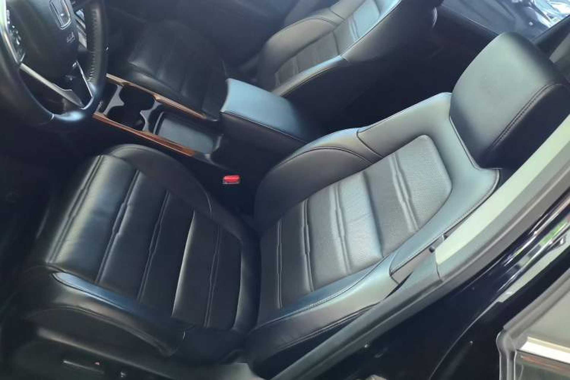 Used Honda CR-V 2019 240TURBO CVT 2WD Fashion Edition China V Left Front Seat