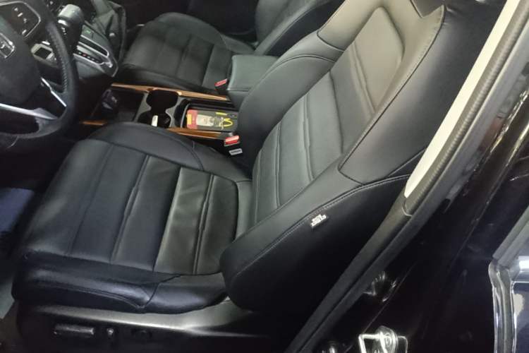 Used Honda CR-V 2019 Brilliant Edition Plus 240TURBO CVT Two-Wheel Drive Fashion Version China VI Emission Standard Left Front Seat