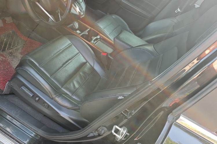 Used Honda CR-V 2019 240TURBO CVT 2WD Fashion Edition China VI Left Front Seat