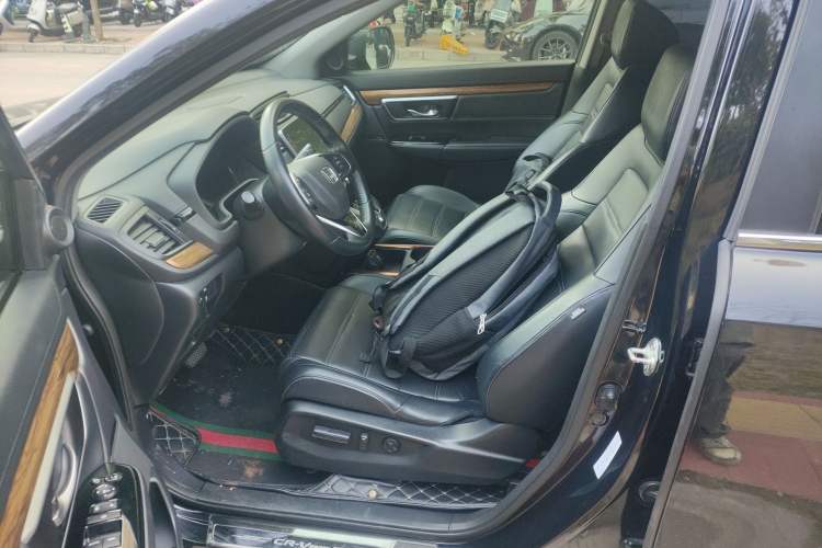 Used Honda CR-V 2019 240TURBO CVT 2WD Fashion Edition China V Left Front Seat