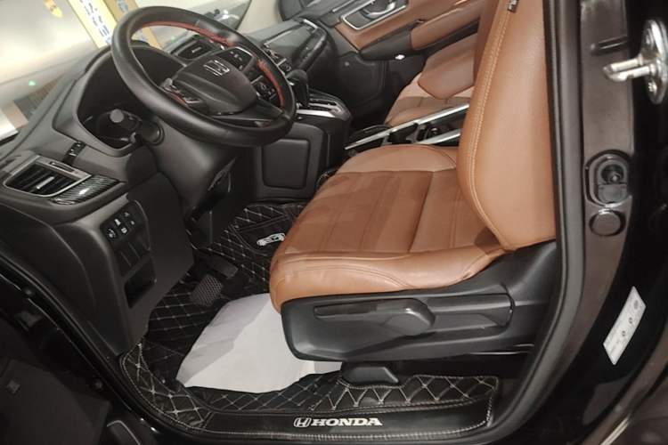 Used Honda CR-V 2019 240TURBO CVT 2WD Comfort Version China VI Emission Standard Left Front Seat