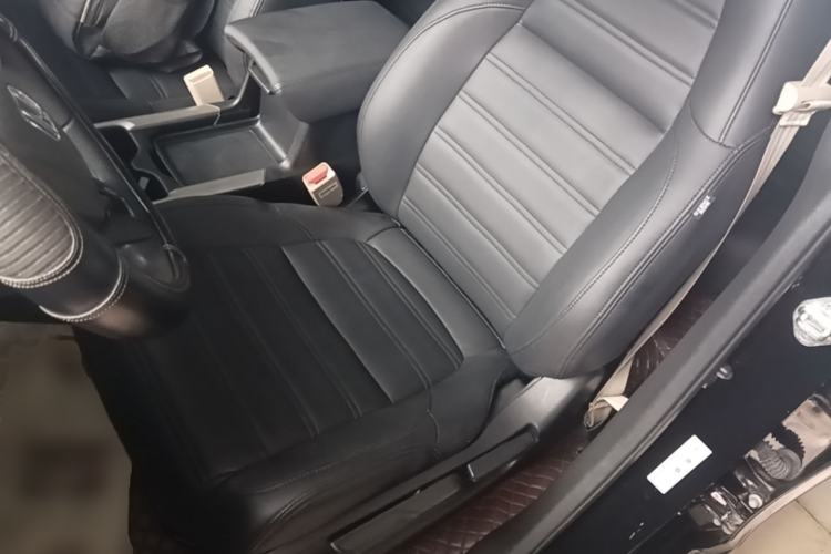 Used Honda CR-V 2019 Brilliant Edition 240TURBO CVT 2WD Comfort Version China VI Emission Standard Left Front Seat