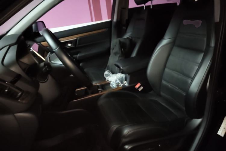 Used Honda CR-V 2019 Brilliant Edition Plus 240TURBO CVT Two-Wheel Drive Fashion Version China VI Emission Standard Left Front Seat