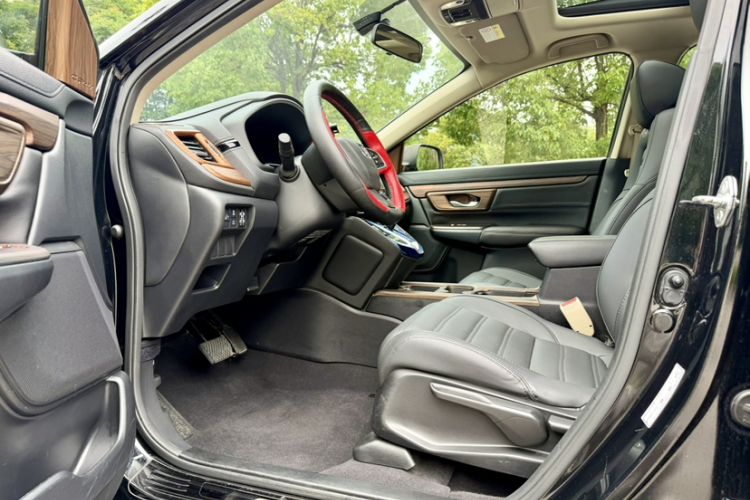 Used Honda CR-V 2019 240TURBO CVT 2WD Comfort Version China V Left Front Seat