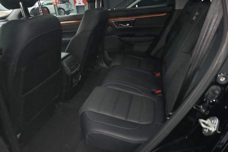 Used Honda CR-V 2019 240TURBO CVT 2WD Fashion Edition China V Left Rear Seat