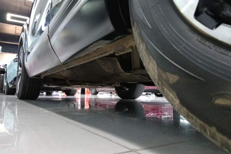 Used Honda CR-V 2019 240TURBO CVT 2WD Comfort Version China V Left Side Sill