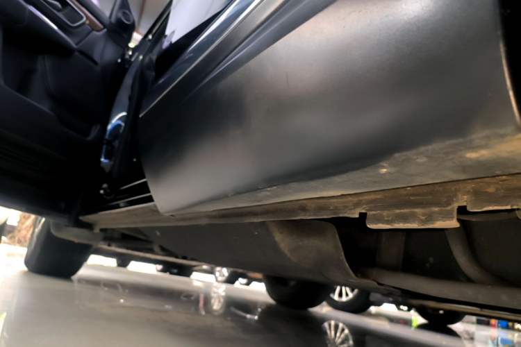 Used Honda CR-V 2019 240TURBO CVT 2WD Fashion Edition China VI Left Side Sill