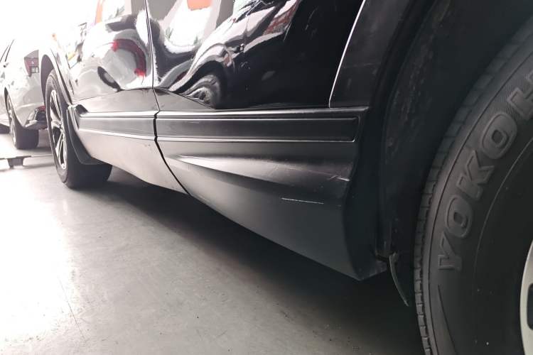 Used Honda CR-V 2019 240TURBO CVT 2WD Urban Edition China V Emission Standard Left Side Sill