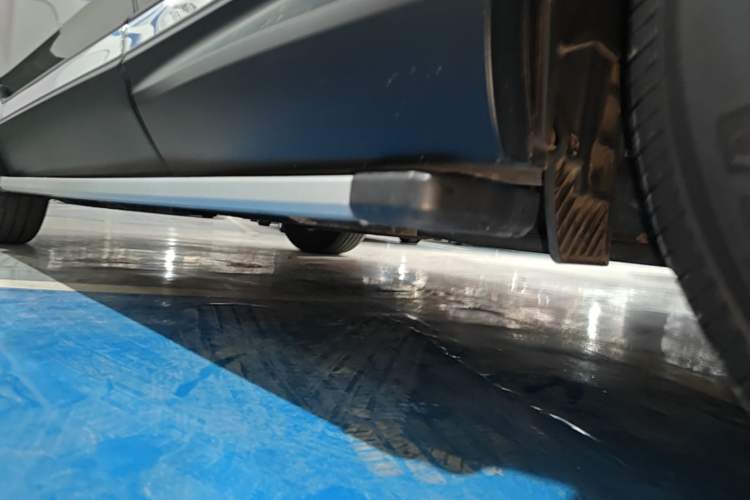 Used Honda CR-V 2019 240TURBO CVT 2WD Fashion Edition China V Left Side Sill
