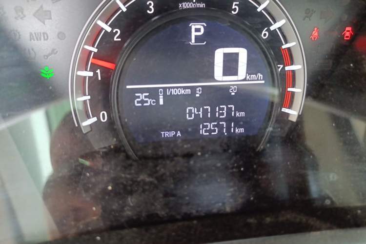 Used Honda CR-V 2019 240TURBO CVT 2WD Comfort Version China VI Emission Standard Odometer Close Up