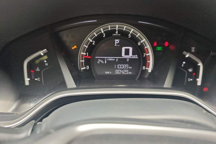 Used Honda CR-V 2019 Brilliant Edition 240TURBO CVT 2WD Comfort Version China VI Emission Standard Odometer Close Up