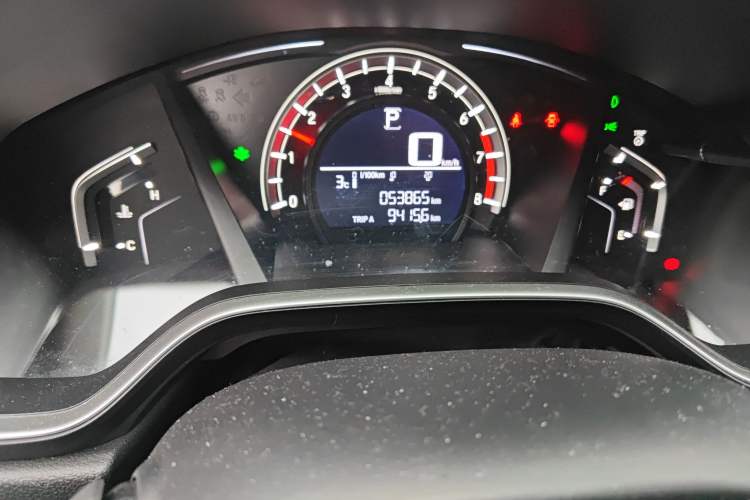 Used Honda CR-V 2019 240TURBO CVT 2WD Comfort Version China V Odometer Close Up