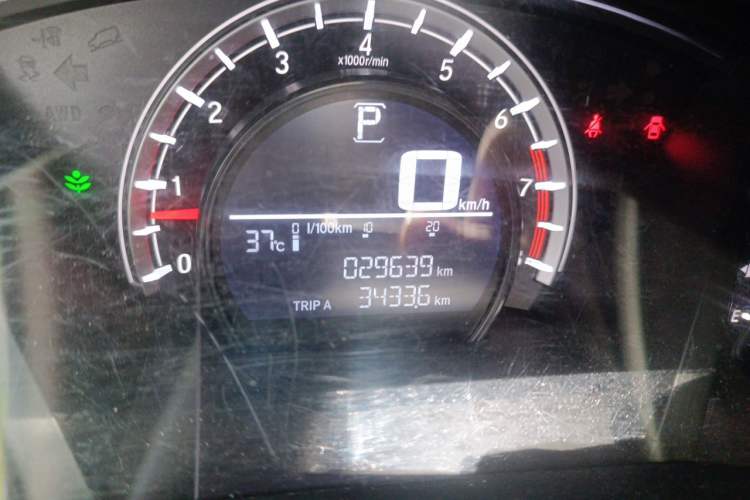 Used Honda CR-V 2019 240TURBO CVT 2WD Comfort Version China V Odometer Close Up