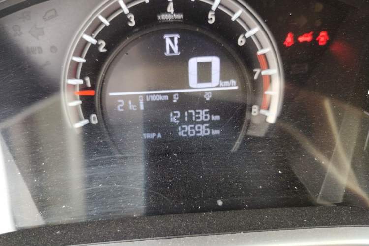 Used Honda CR-V 2019 240TURBO CVT 2WD Comfort Version China VI Emission Standard Odometer Close Up