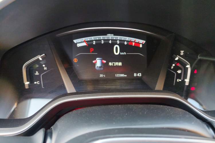 Used Honda CR-V 2019 240TURBO CVT Four-Wheel Drive Luxury Edition China V Emission Standard Odometer Close Up