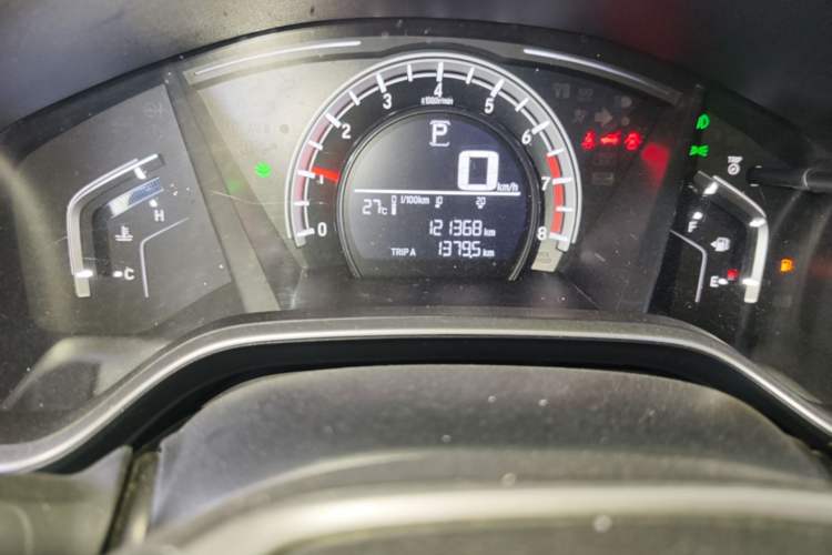 Used Honda CR-V 2019 240TURBO CVT 2WD Comfort Version China VI Emission Standard Odometer Close Up