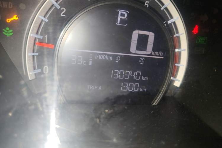Used Honda CR-V 2019 240TURBO CVT 2WD Comfort Version China VI Emission Standard Odometer Close Up