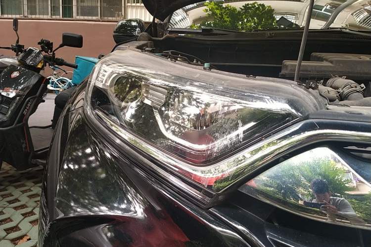 Used Honda CR-V 2019 240TURBO CVT 2WD Comfort Version China VI Emission Standard Right Front Headlight