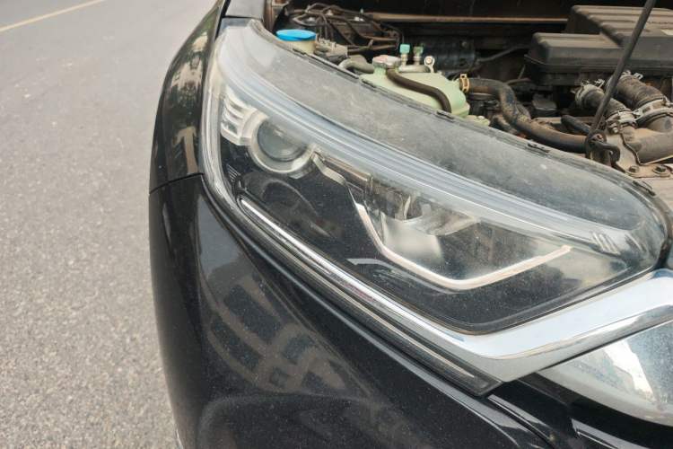 Used Honda CR-V 2019 240TURBO CVT 2WD Fashion Edition China V Right Front Headlight