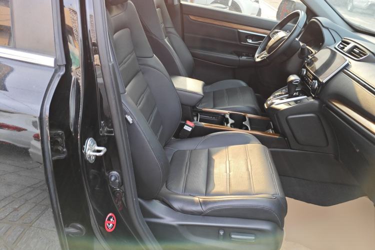 Used Honda CR-V 2019 240TURBO CVT 2WD Fashion Edition China VI Right Front Seat