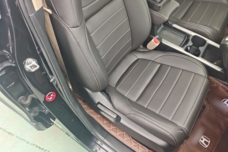 Used Honda CR-V 2019 240TURBO CVT 2WD Comfort Version China V Right Front Seat
