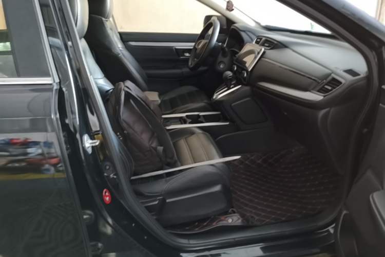 Used Honda CR-V 2019 240TURBO CVT 2WD Comfort Version China VI Emission Standard Right Front Seat