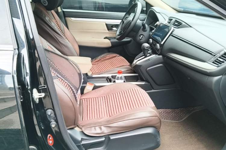Used Honda CR-V 2019 Brilliant Edition 240TURBO CVT 2WD Comfort Version China VI Emission Standard Right Front Seat
