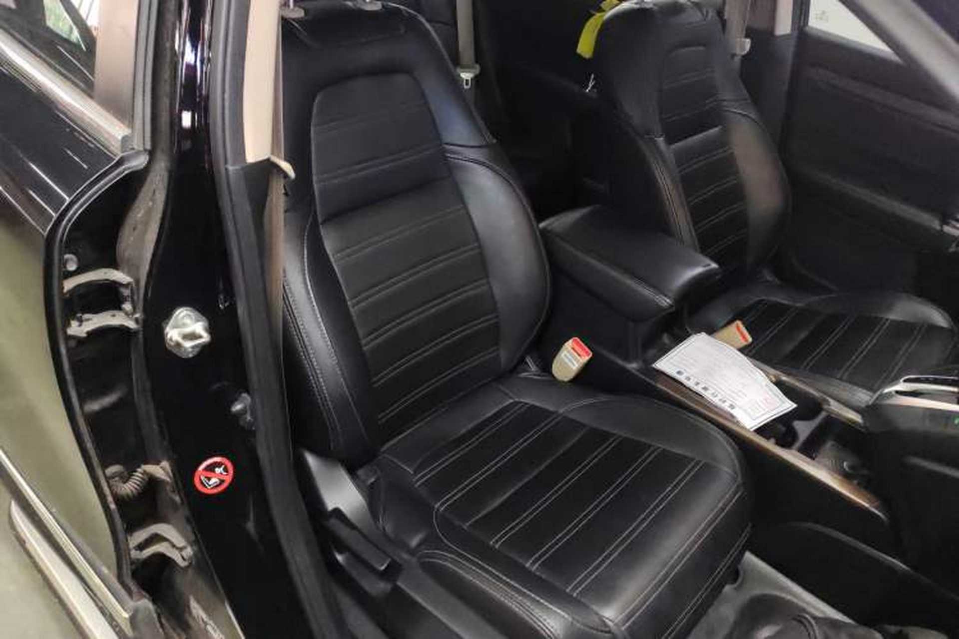 Used Honda CR-V 2019 Brilliant Edition 240TURBO CVT 2WD Comfort Version China VI Emission Standard Right Front Seat