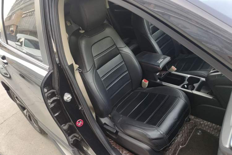 Used Honda CR-V 2019 240TURBO CVT 2WD Comfort Version China VI Emission Standard Right Front Seat