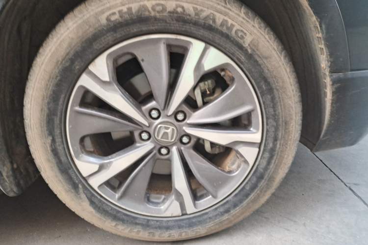 Used Honda CR-V 2019 Rui Hybrid 2.0L 2WD Pure Drive Version China V Emission Standard Right Front Wheel Hub