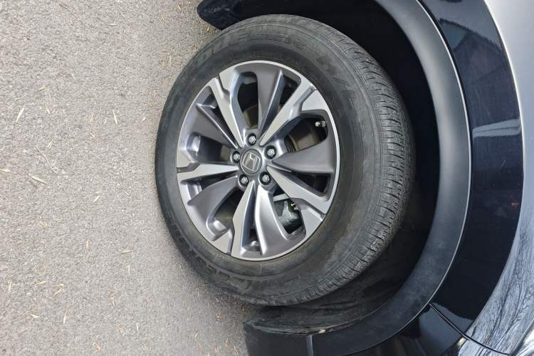 Used Honda CR-V 2019 Rui·Hybrid 2.0L 2WD Pure Drive Version China VI Emission Standard Right Front Wheel Hub