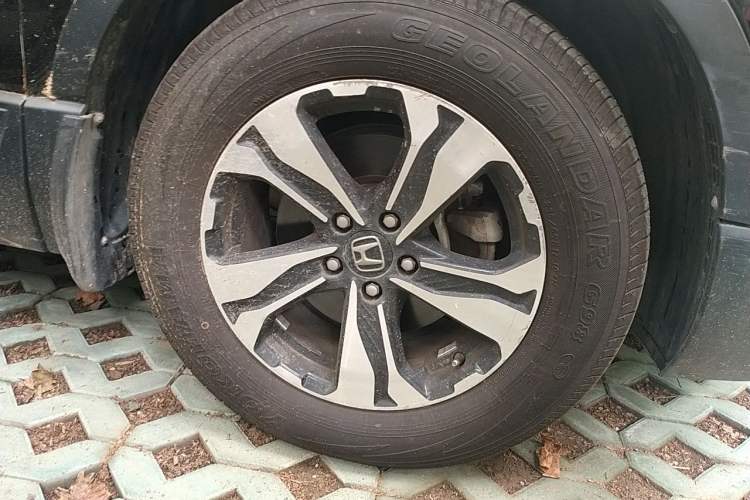 Used Honda CR-V 2019 240TURBO CVT 2WD Comfort Version China VI Emission Standard Right Front Wheel Hub