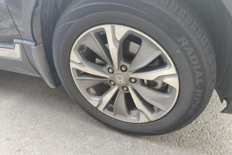 Used Honda CR-V 2019 Rui Hybrid 2.0L 2WD Pure Drive Version China V Emission Standard Right Front Wheel Hub