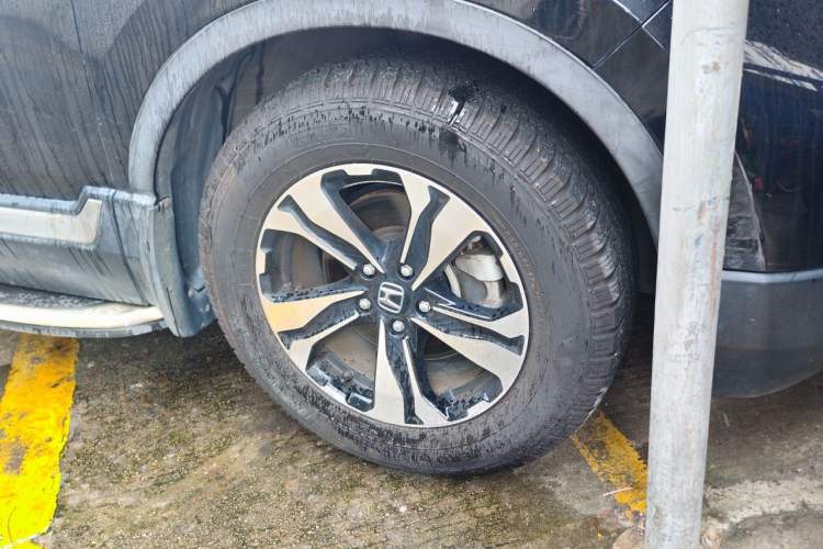 Used Honda CR-V 2019 Brilliant Edition Plus 240TURBO CVT Two-Wheel Drive Fashion Version China VI Emission Standard Right Front Wheel Hub