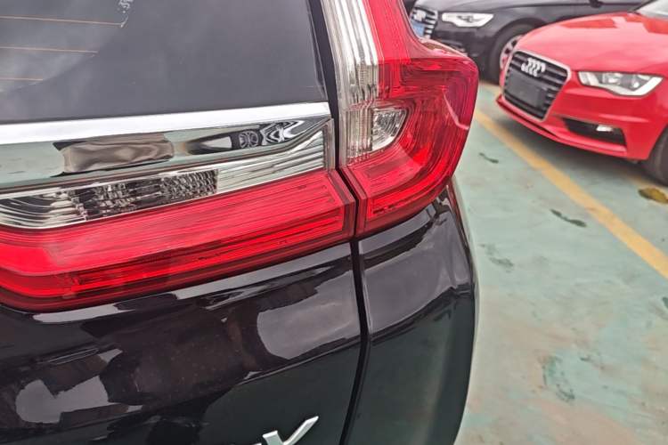 Used Honda CR-V 2019 240TURBO CVT 2WD Comfort Version China V Right Rear Taillight