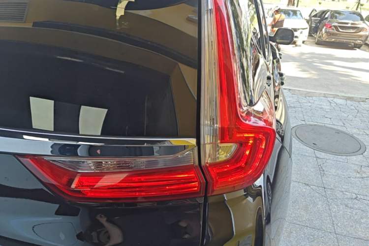 Used Honda CR-V 2019 240TURBO CVT 2WD Fashion Edition China VI Right Rear Taillight