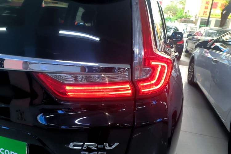 Used Honda CR-V 2019 240TURBO CVT 2WD Fashion Edition China VI Right Rear Taillight