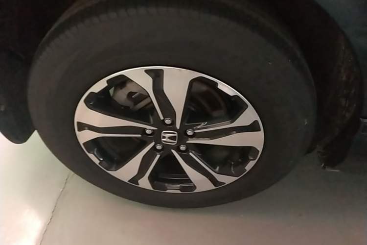 Used Honda CR-V 2019 240TURBO CVT 2WD Comfort Version China V Right Rear Wheel Hub