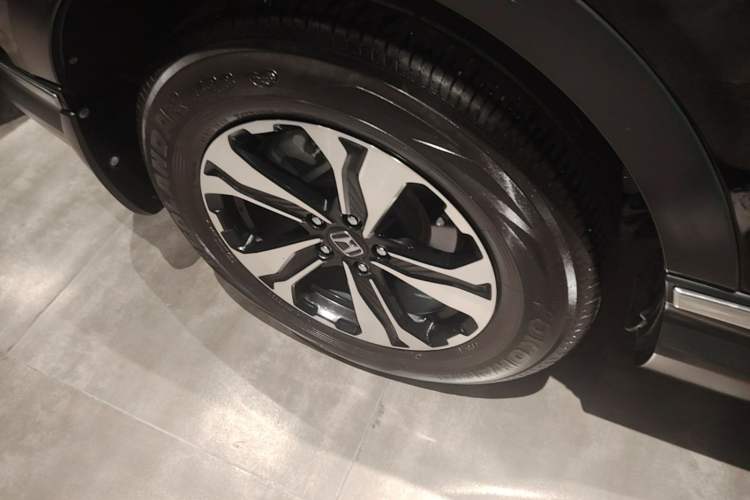 Used Honda CR-V 2019 240TURBO CVT 2WD Comfort Version China VI Emission Standard Right Rear Wheel Hub
