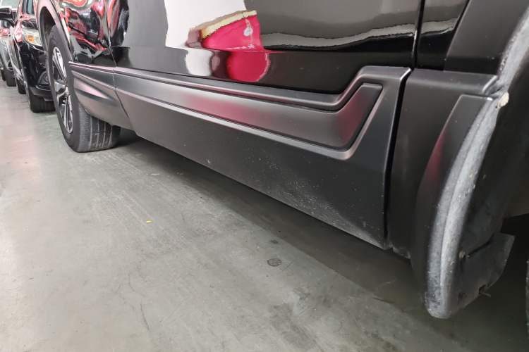 Used Honda CR-V 2019 240TURBO CVT 2WD Urban Edition China V Emission Standard Right Side Sill